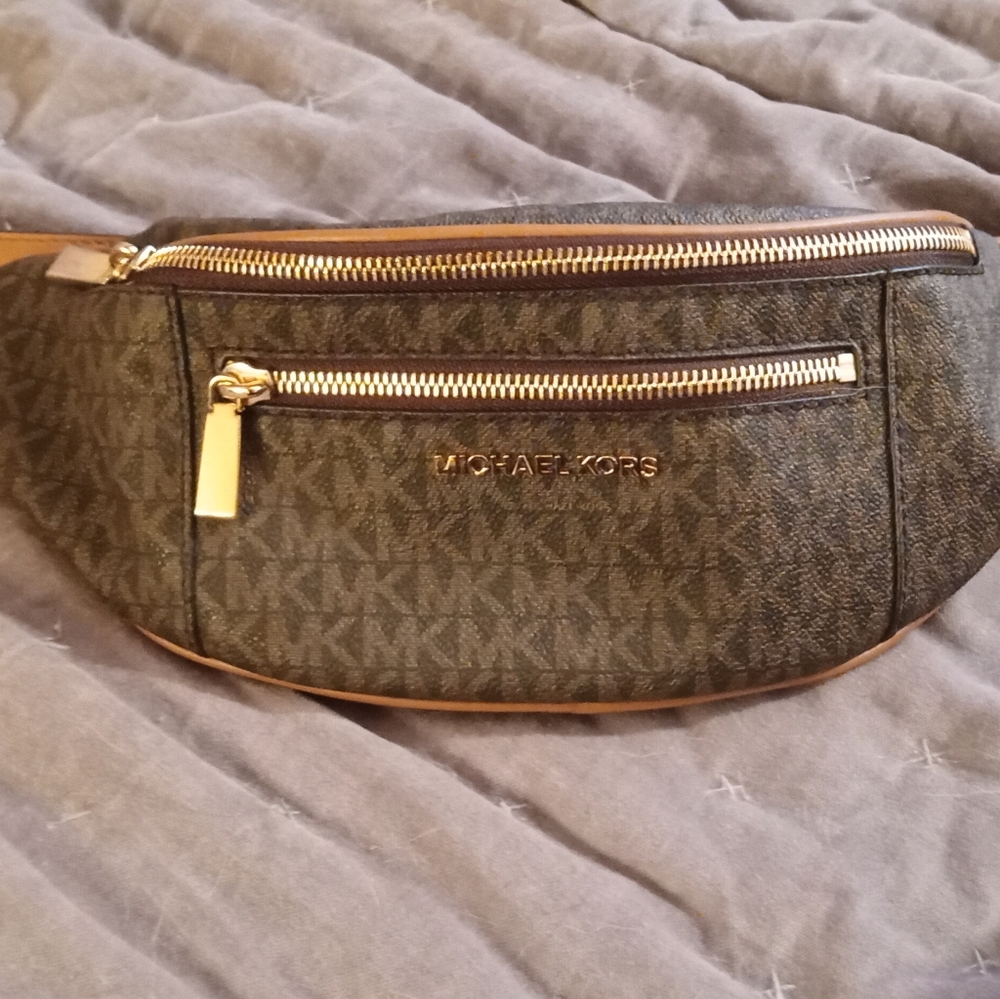 Michael Kors Fanny Pack